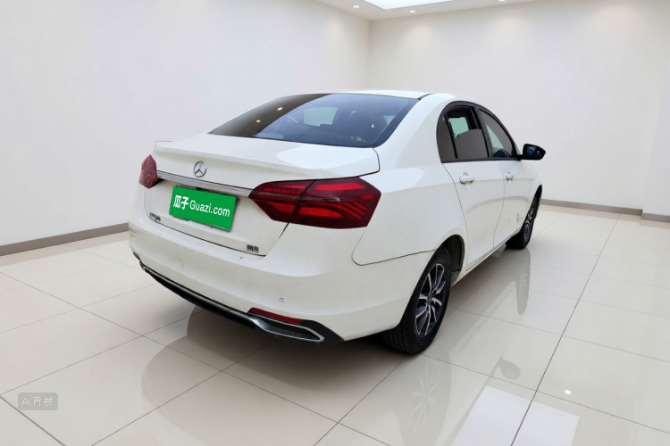 GEELY Emgrand 2020 immagine di auto #7