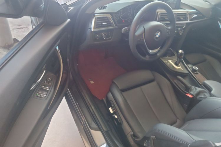 BMW 3 Series GT 2018 #16 BMW 3 Series GT 2018 car image #16