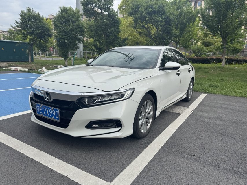 Honda Accord 2018 car image 