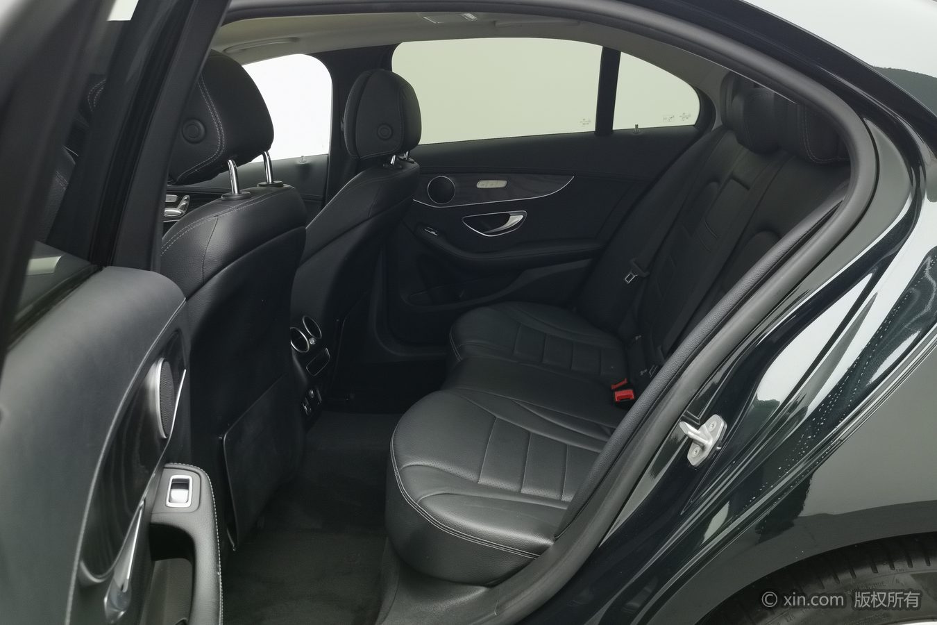 Mercedes-Benz C Class 2021 car image #16