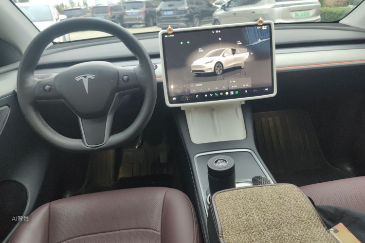 Tesla Model Y 2023 #11 Tesla Model Y 2023 car image #11