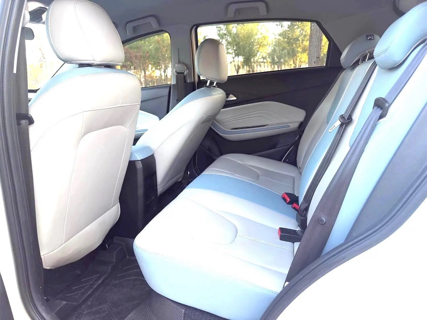 Chery Tiggo 3x 2023 car image #9