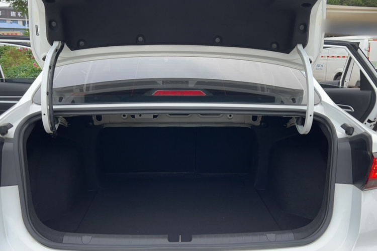 GEELY Emgrand 2022 #17 GEELY Emgrand 2022 car image #17