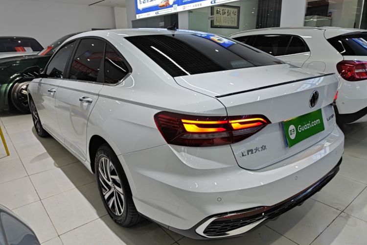 Volkswagen Lavida 2025 car image #5