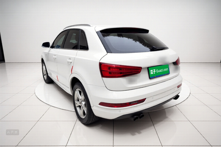 Audi Q3 2016 car image #5