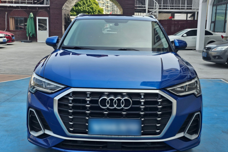 Audi Q3 2020 #8 Audi Q3 2020 car image #8