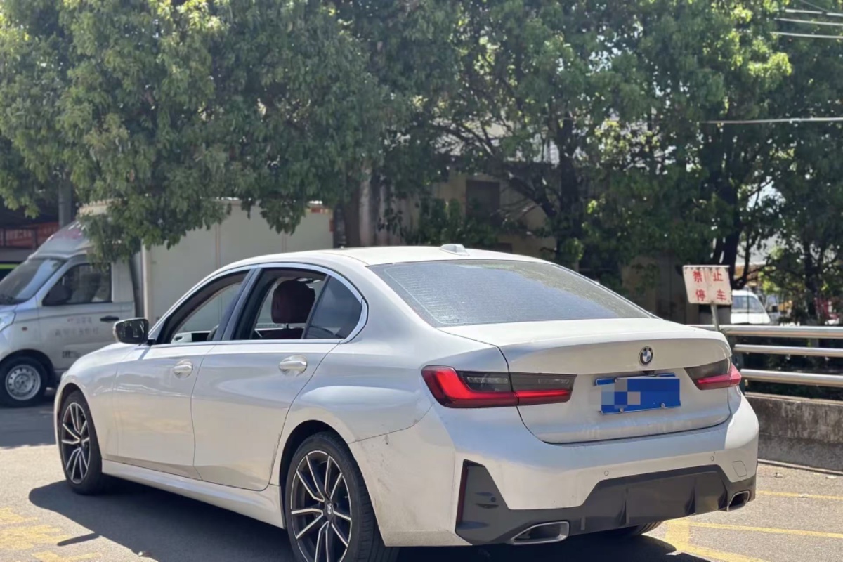 BMW 3 Series 2023 #9 BMW 3 Series 2023 car image #9
