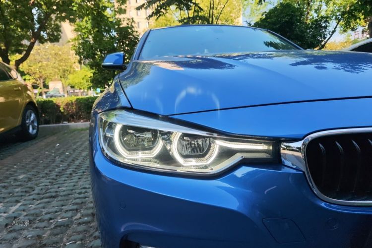 BMW 3 Series 2018 #8 BMW 3 Series 2018 car image #8