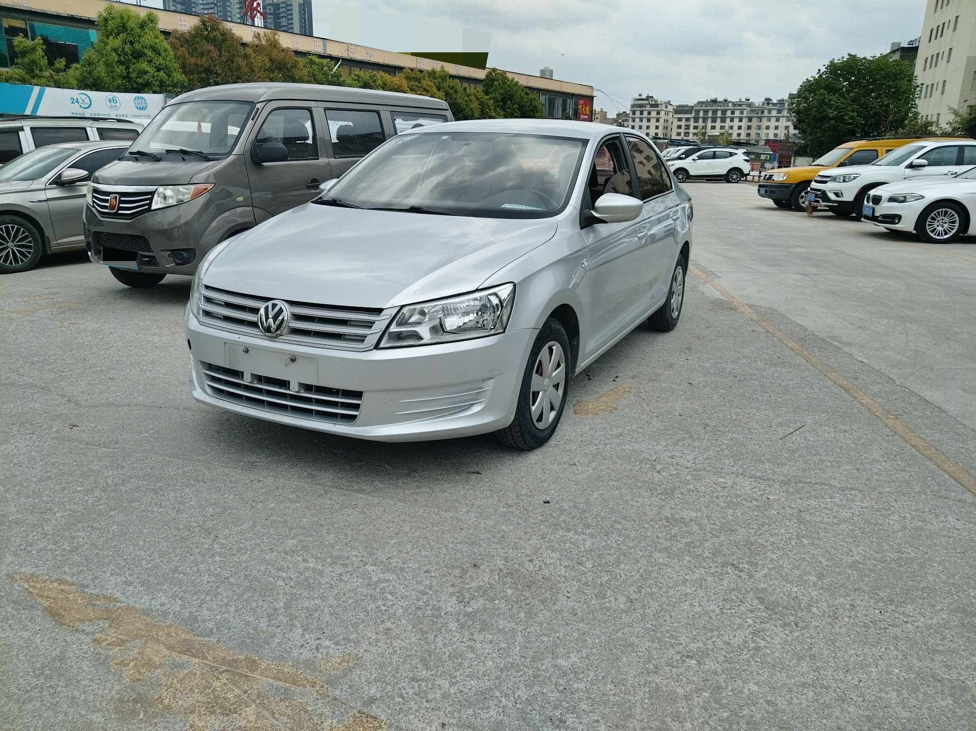 Volkswagen Santana 2015 car image 