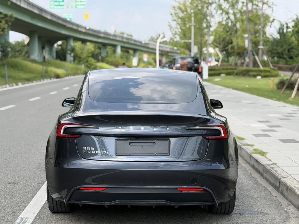 Tesla Model 3 2024 #5 Tesla Model 3 2024 car image #5