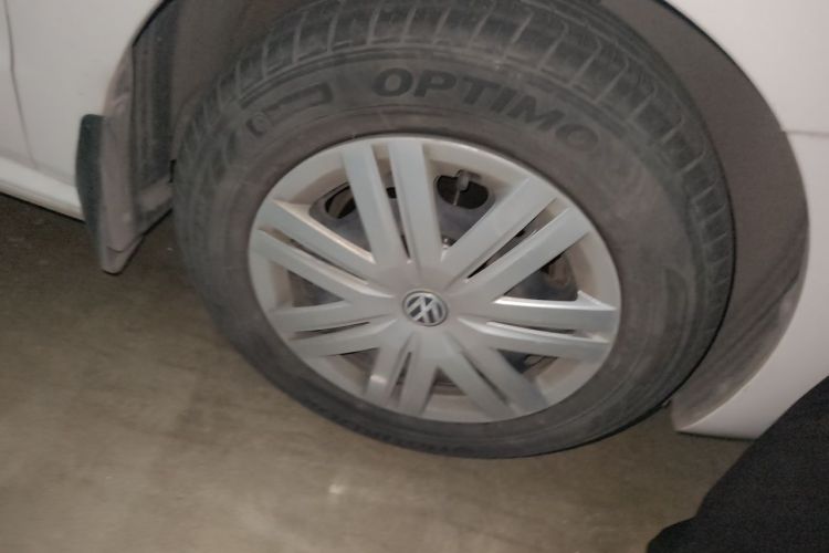 Volkswagen Polo 2018 car image #6