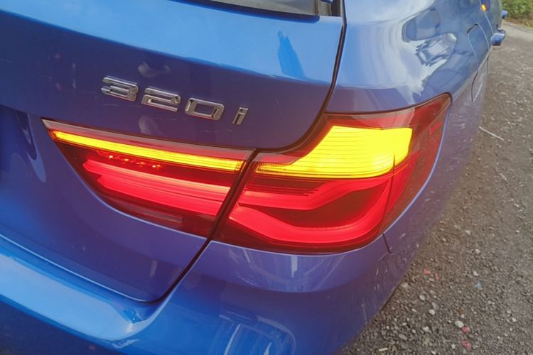 BMW 3 Series GT 2019 car image #8