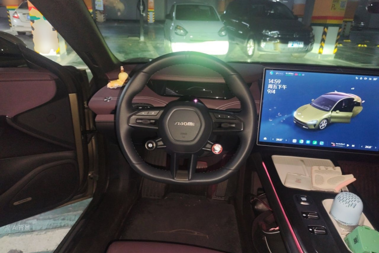 MI SU7 2025 immagine di auto #12