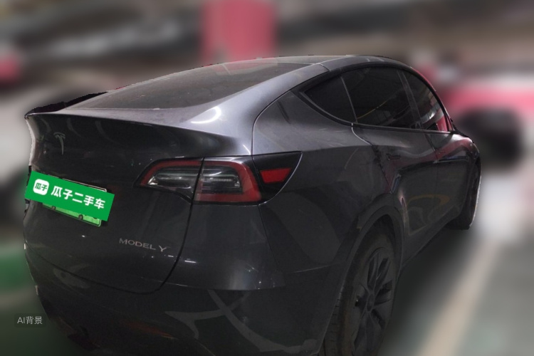 Tesla Model Y 2024 #7 Tesla Model Y 2024 car image #7