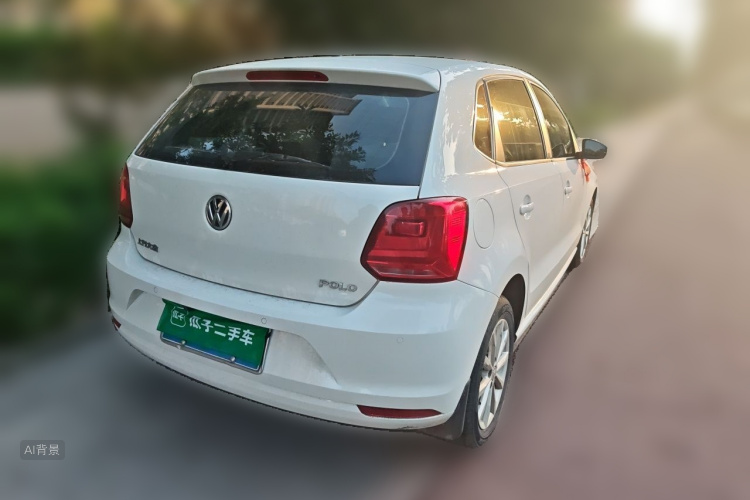 Volkswagen Polo 2019 car image #7