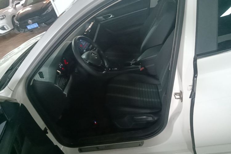 Volkswagen Lavida 2020 car image #15