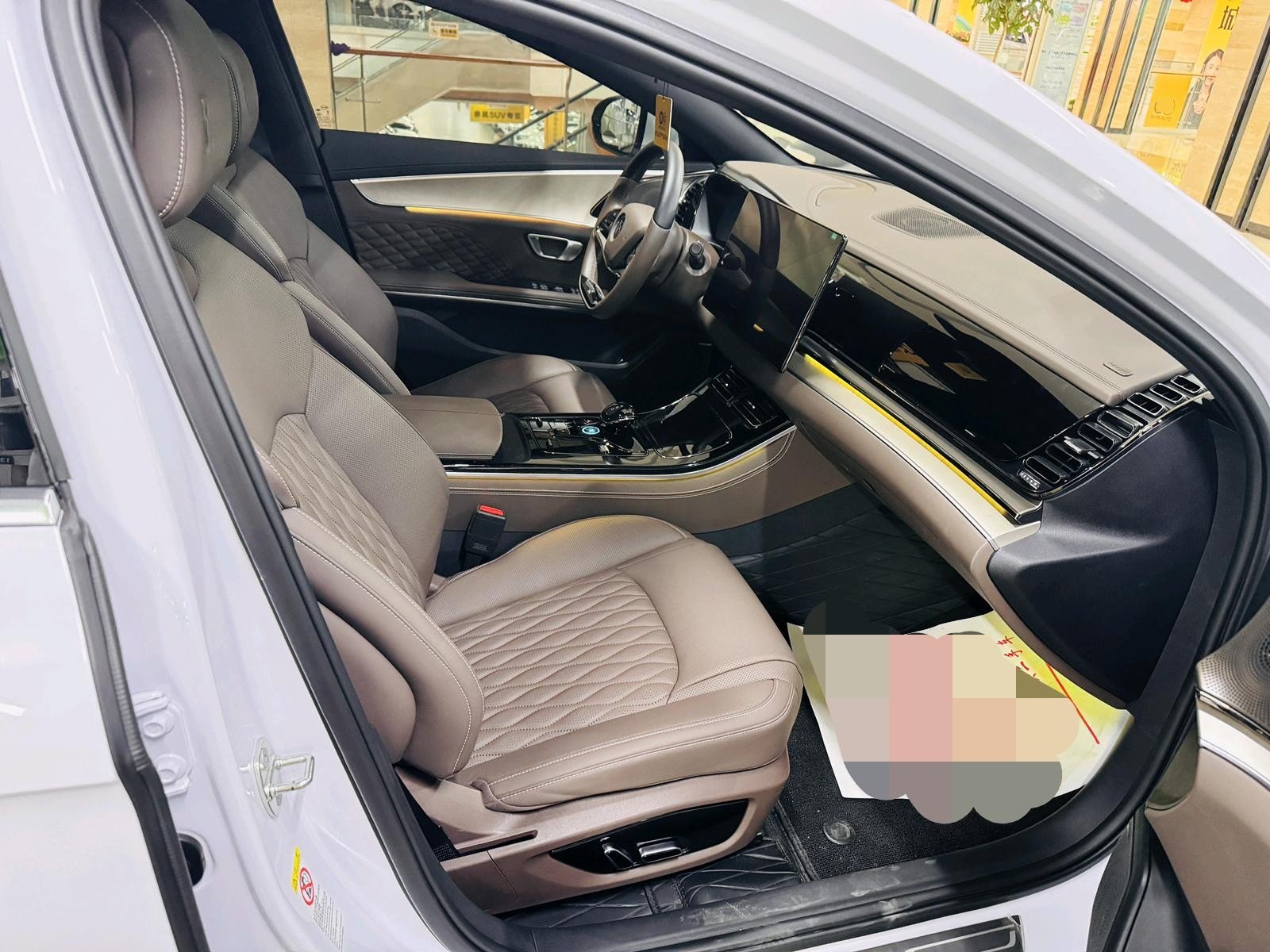 BYD Han 2023 #4 BYD Han 2023 car image #4