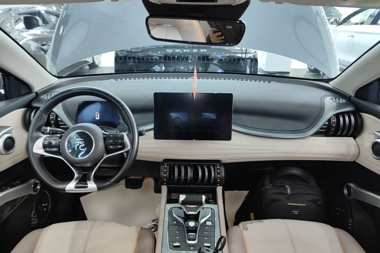 BYD Yuan Plus 2024 #10 BYD Yuan Plus 2024 صورة سيارة #10