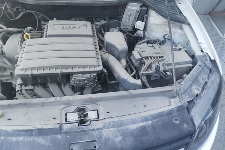 Volkswagen Polo 2019 car image #24