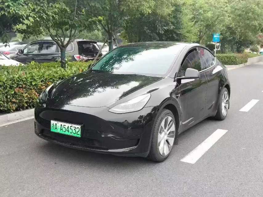 Tesla Model Y 2023 Tesla Model Y 2023 car image