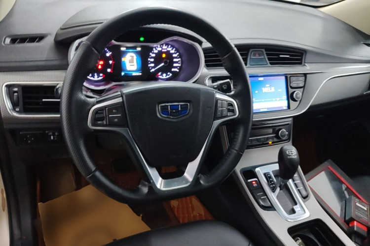 GEELY Emgrand GS 2016 car image #11