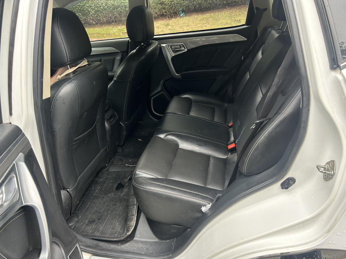 GEELY Vision X6 2016 car image #9