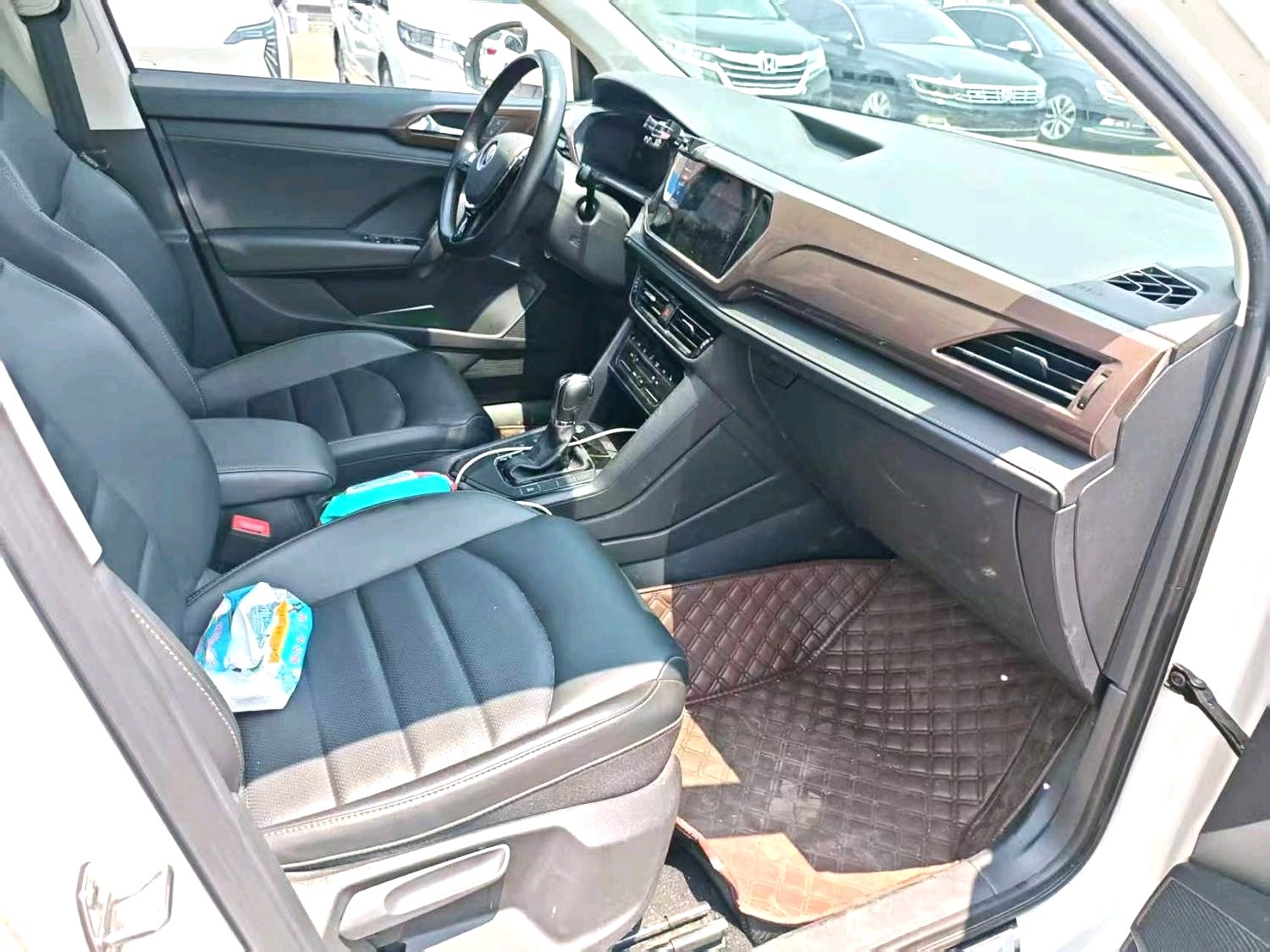 2022 image de voiture #3