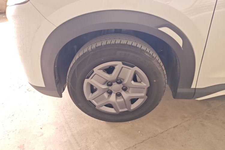 BYD YuanUP 2024 imagen de coche #9