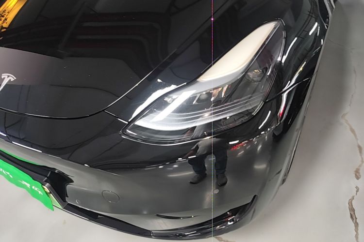 Tesla Model Y 2022 immagine di auto #23