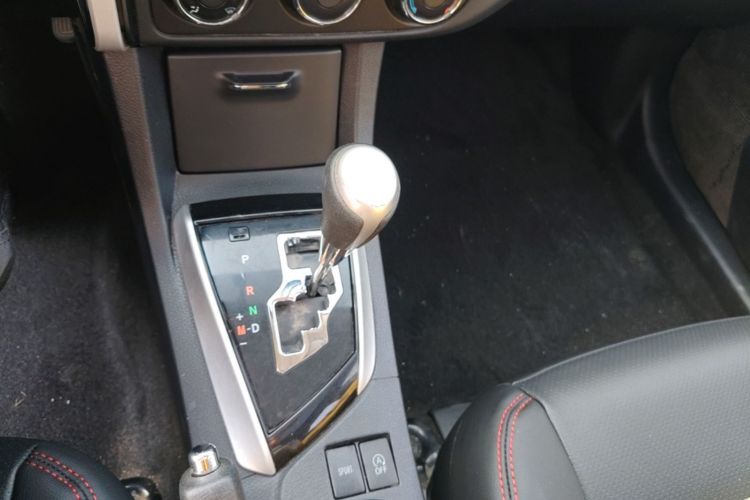 Toyota Corolla 2018 #14 Toyota Corolla 2018 car image #14