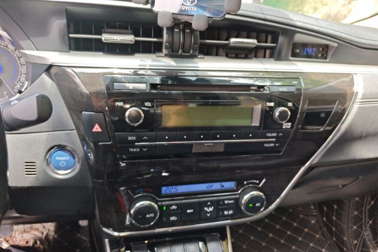 Toyota Corolla 2016 #15 Toyota Corolla 2016 car image #15