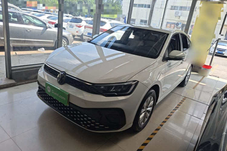 Volkswagen Lavida 2025 car image #2
