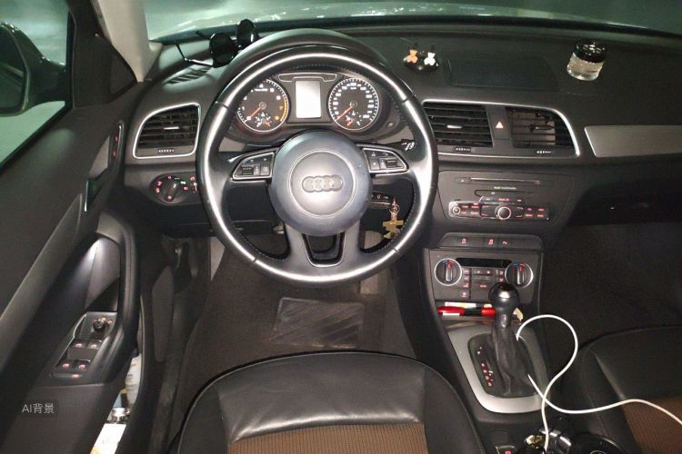 Audi Q3 2017 immagine di auto #12