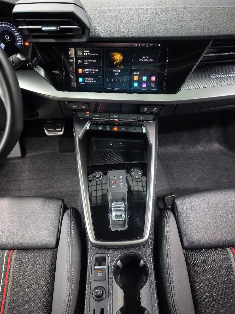 Audi A3 2023 car image #20
