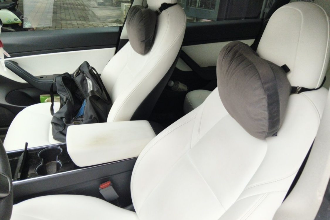 Tesla Model 3 2020 car image #18