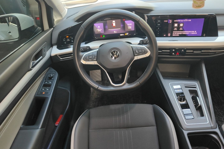 Volkswagen Golf 2021 #12 Volkswagen Golf 2021 car image #12