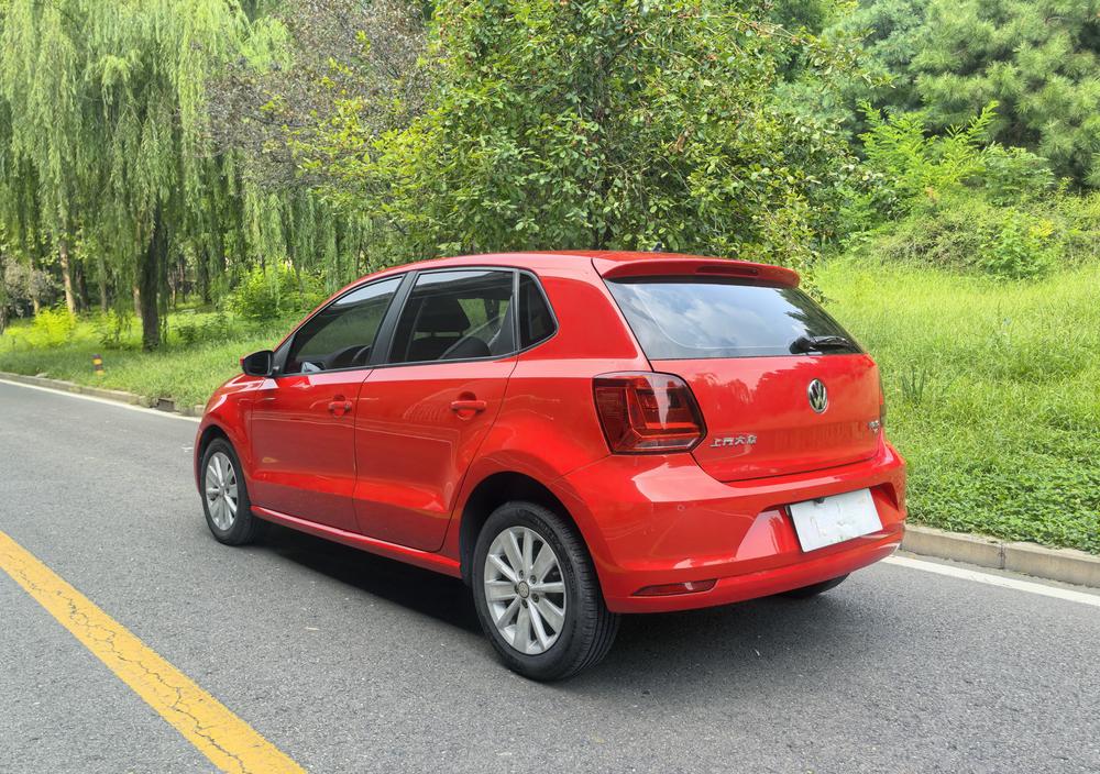 Volkswagen Polo 2017 #4 Volkswagen Polo 2017 car image #4