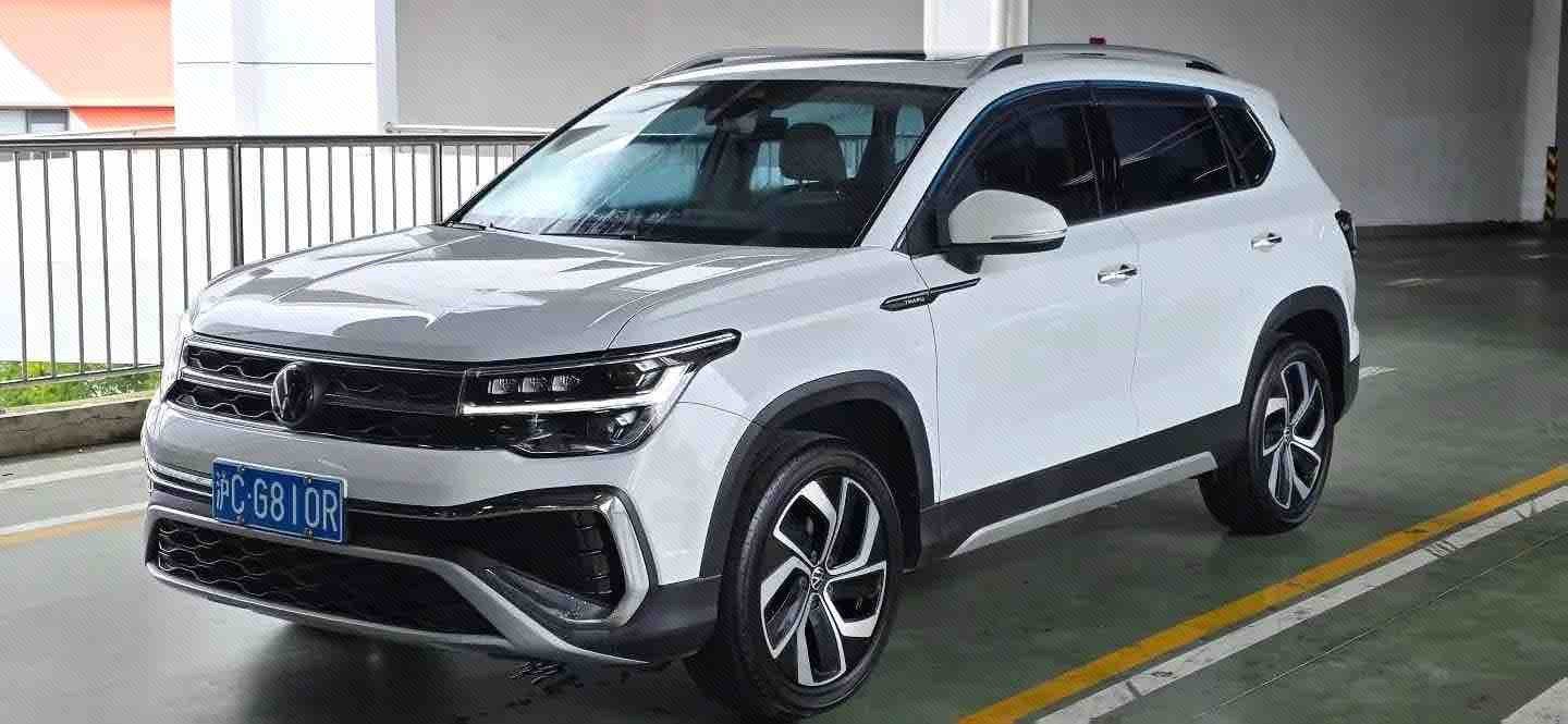 2024 immagine di auto 