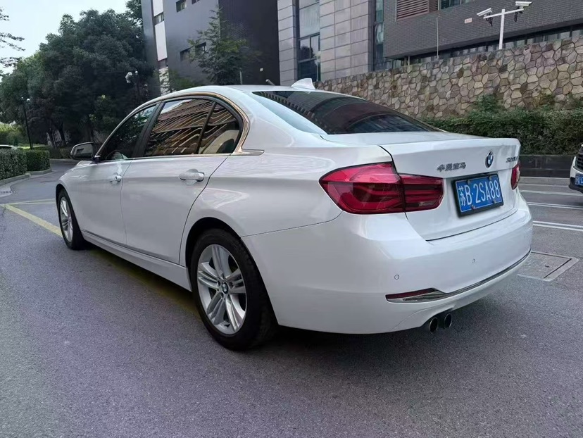BMW 3 Series 2017 #7 BMW 3 Series 2017 car image #7