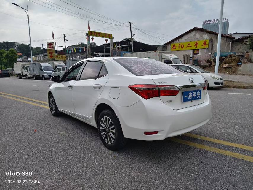 Toyota Corolla 2017 #10 Toyota Corolla 2017 car image #10