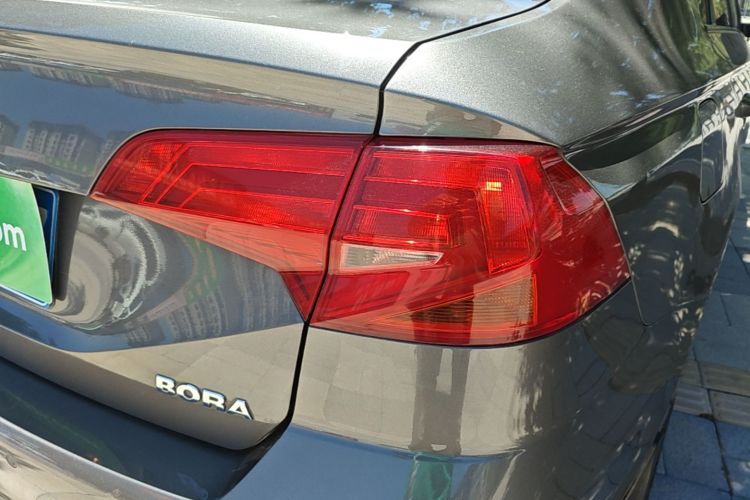 Volkswagen Bora 2016 immagine di auto #8
