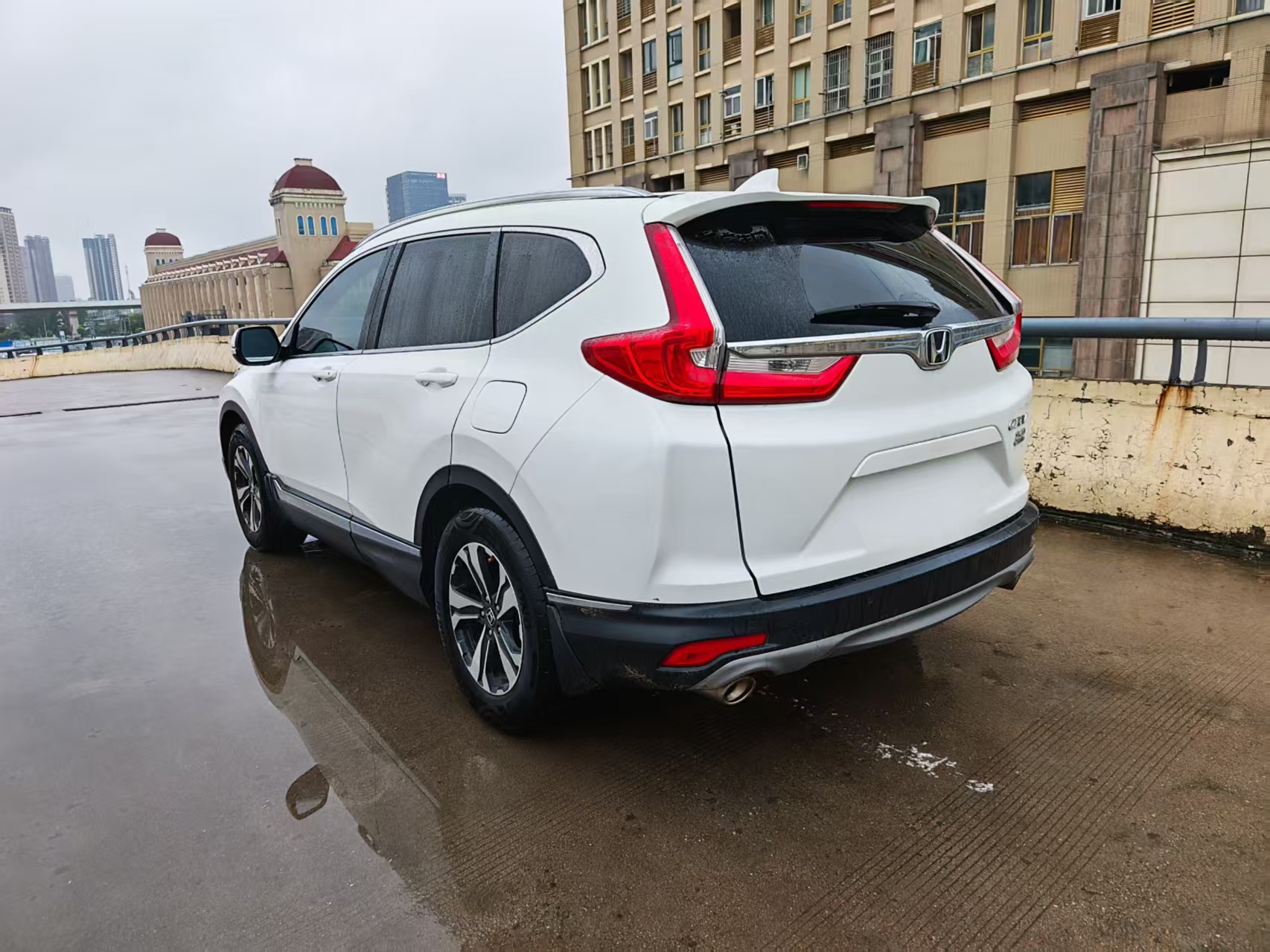 Honda CR-V 2019 изображение автомобиля #5