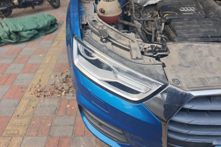 Audi Q3 2016 car image #8