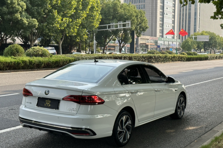 Volkswagen Bora 2023 изображение автомобиля #4