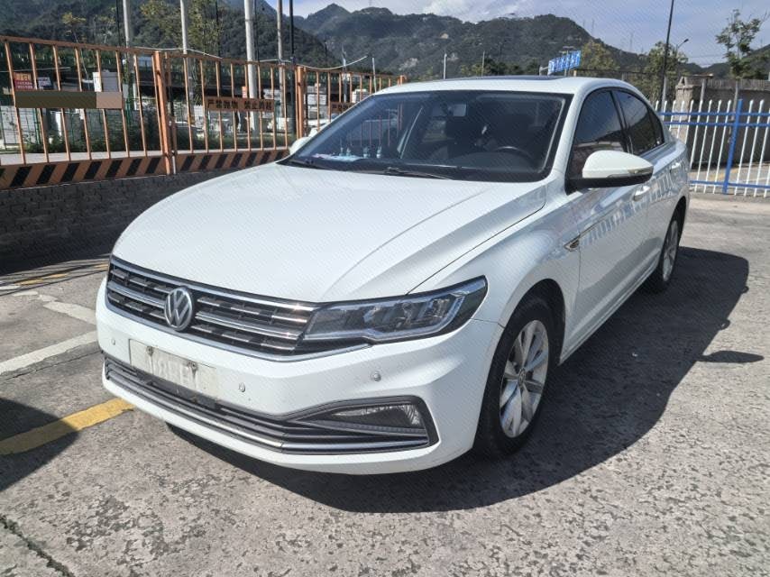 Volkswagen Bora 2019 image de voiture 