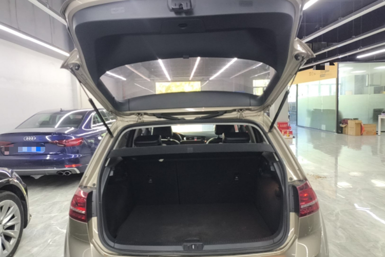 Volkswagen Golf 2017 #19 Volkswagen Golf 2017 car image #19