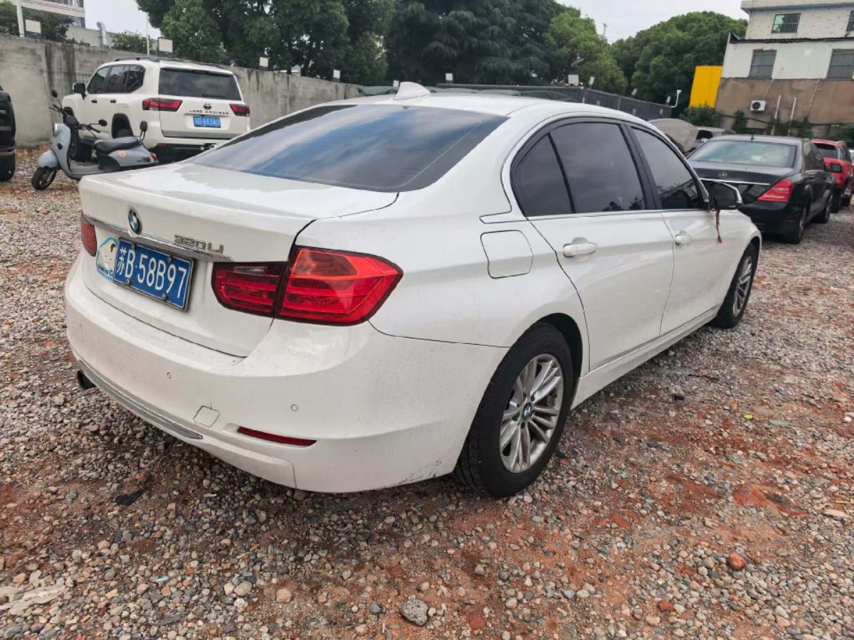 BMW 3 Series 2015 #9 BMW 3 Series 2015 car image #9