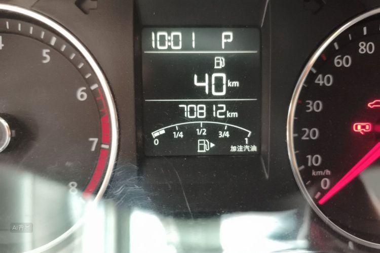 Volkswagen Polo 2016 car image #14
