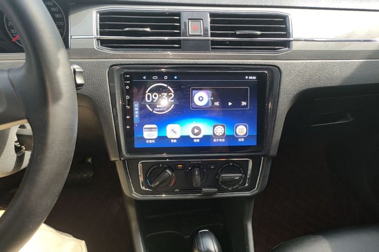 Volkswagen Santana 2021 car image #13