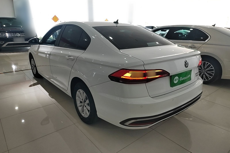 Volkswagen Bora 2023 car image #5